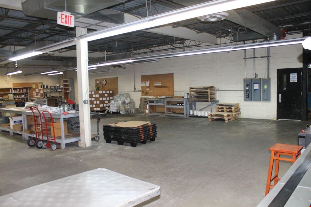 121 Industrial Dr