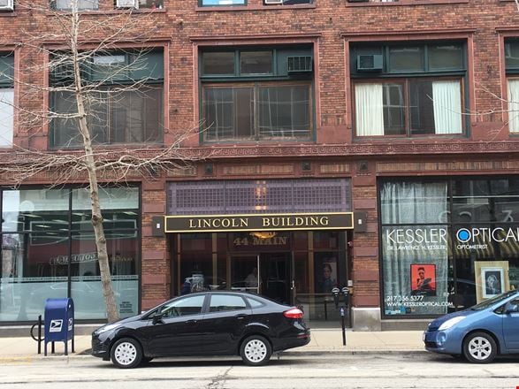 Preview of Retail space for Rent at 44 E Main St