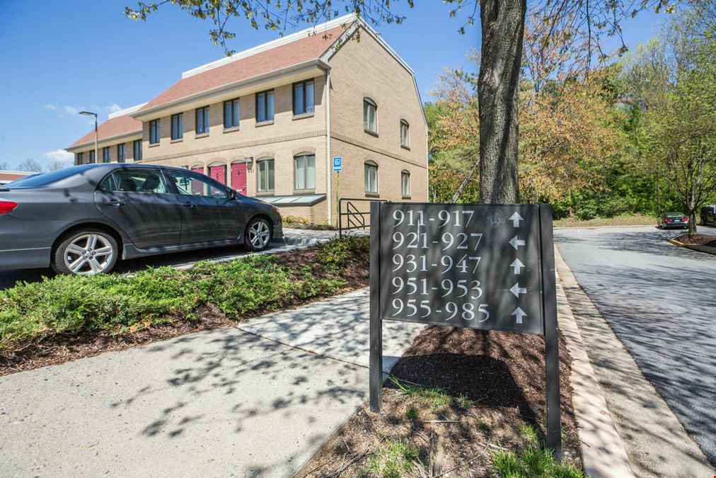 945 Russell Avenue Suite B - Office