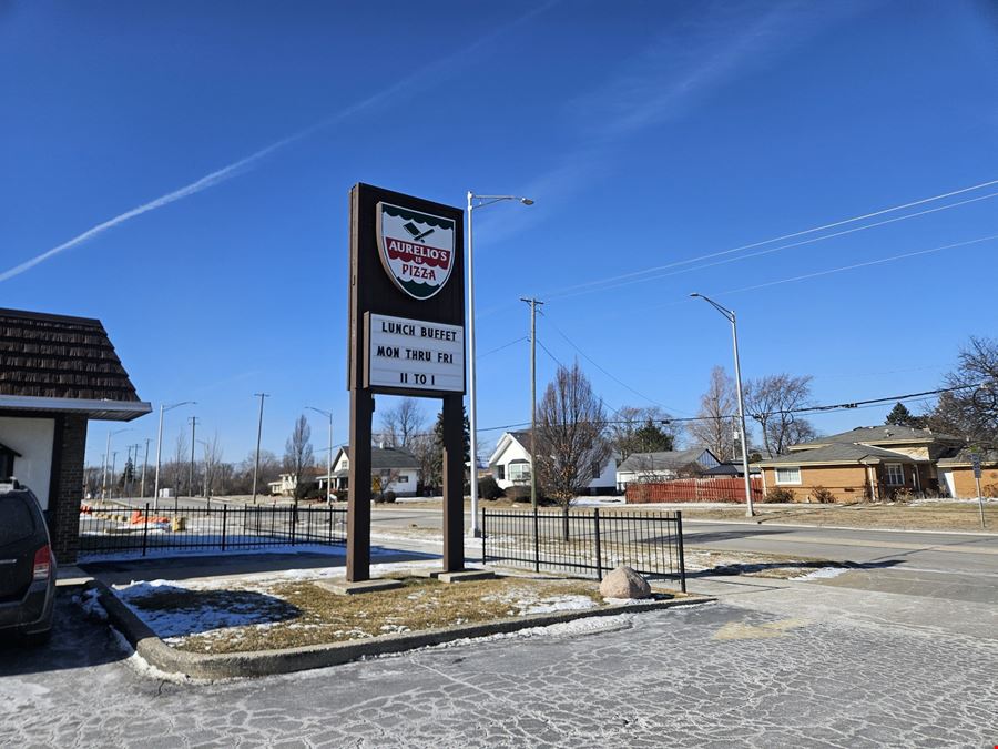 Thornwood Plaza
