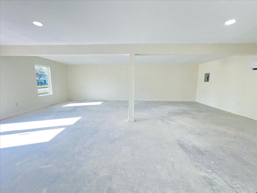 7704 Irvington