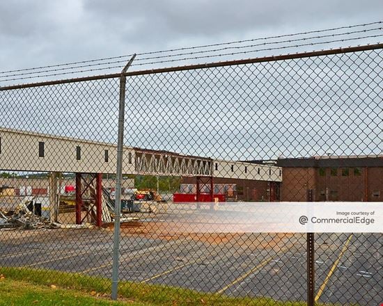 Preview of Industrial space for Rent at 125 Green Tree Road