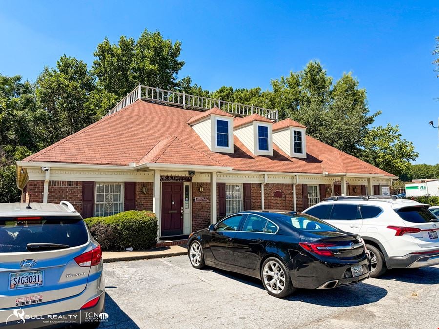 Multi-Tenant Office Building For Sale | ±4,026 SF
