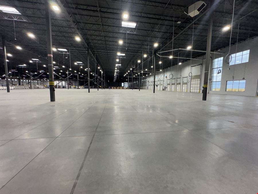 Sublease - 150,000 sf can be subdivided