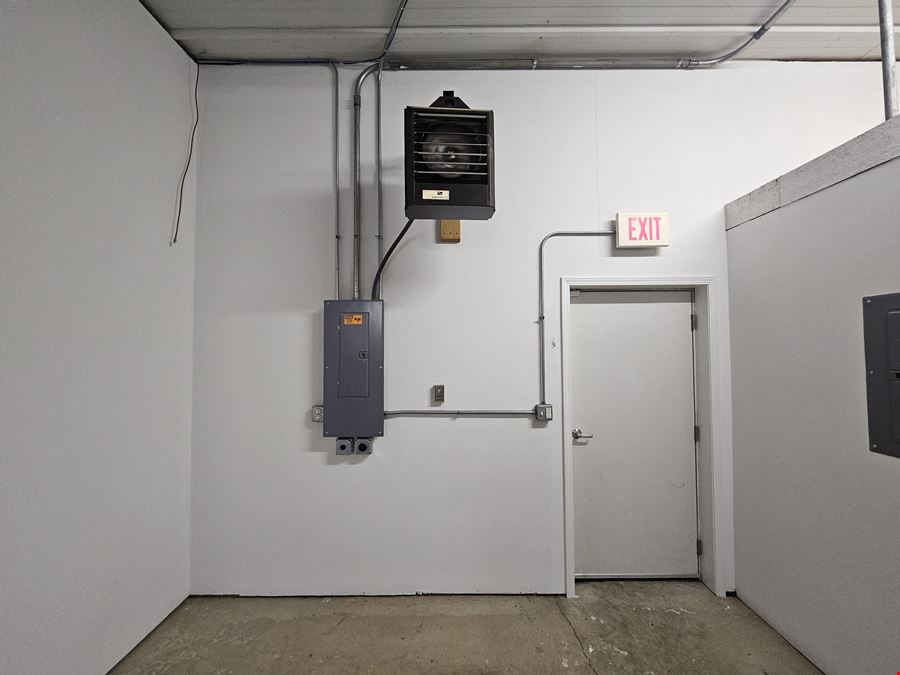 Flex Space Near Interstate Research Park