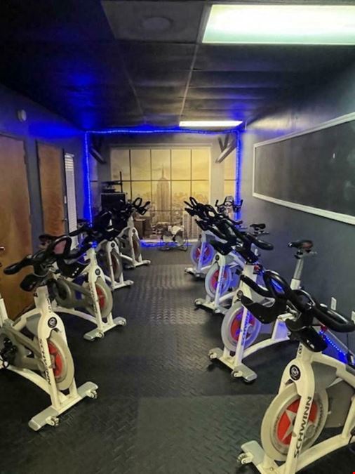 BELLWOOD FITNESS SUB-LEASE