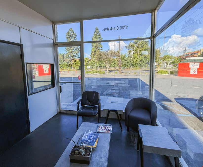 Ghassem’s Service Center