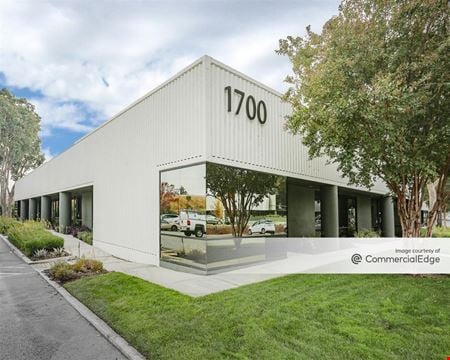 Preview of commercial space at 1800 Wyatt Dr