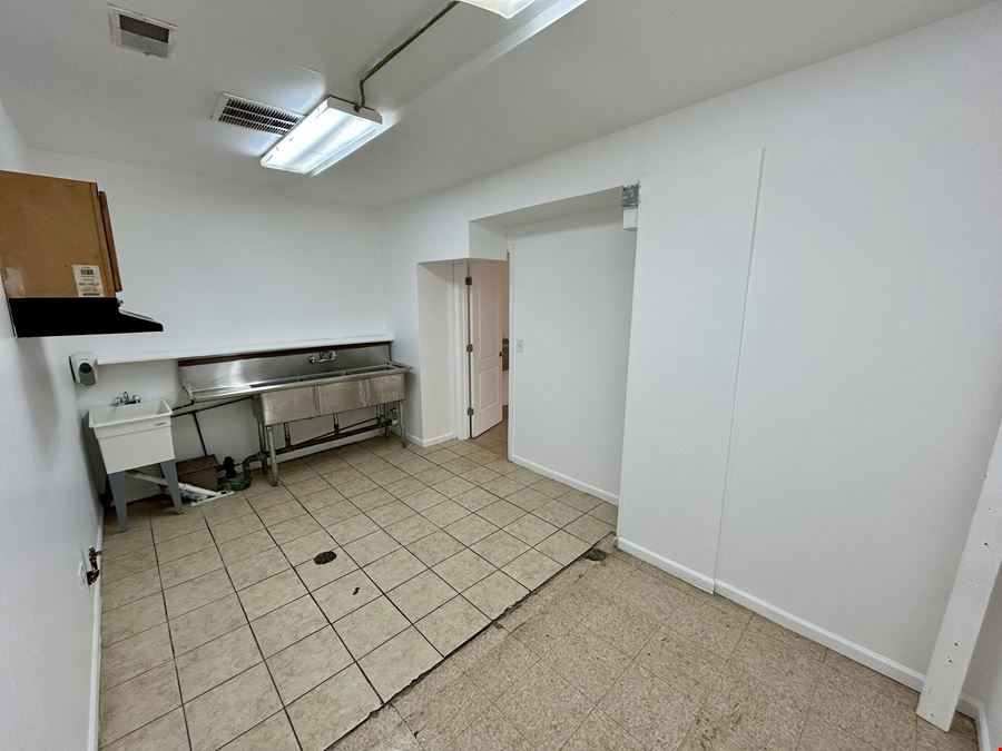 8223 S Exchange - +/- 3,000 SF Ground Floor Commercial Storefront