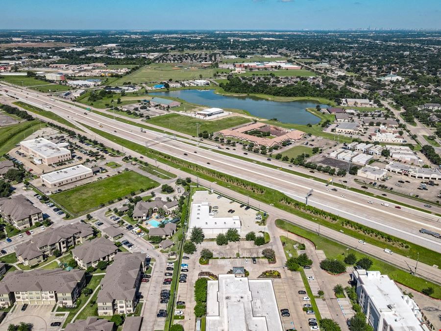 Resi Plaza