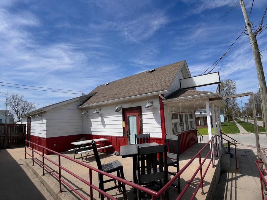 125 N Adrian St