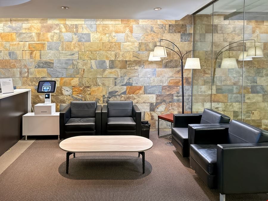 Regus - Lisle - Central Park of