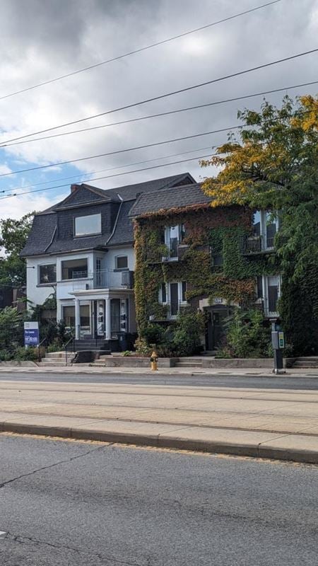 Preview of commercial space at 596 St. Clair Avenue West