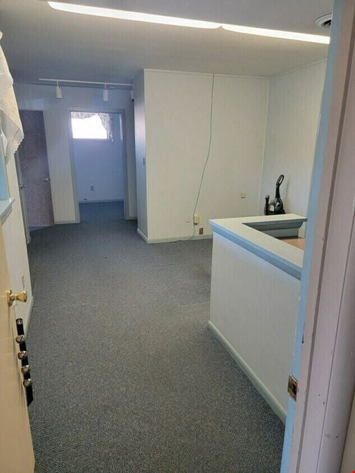 Dorjul Center for Lease