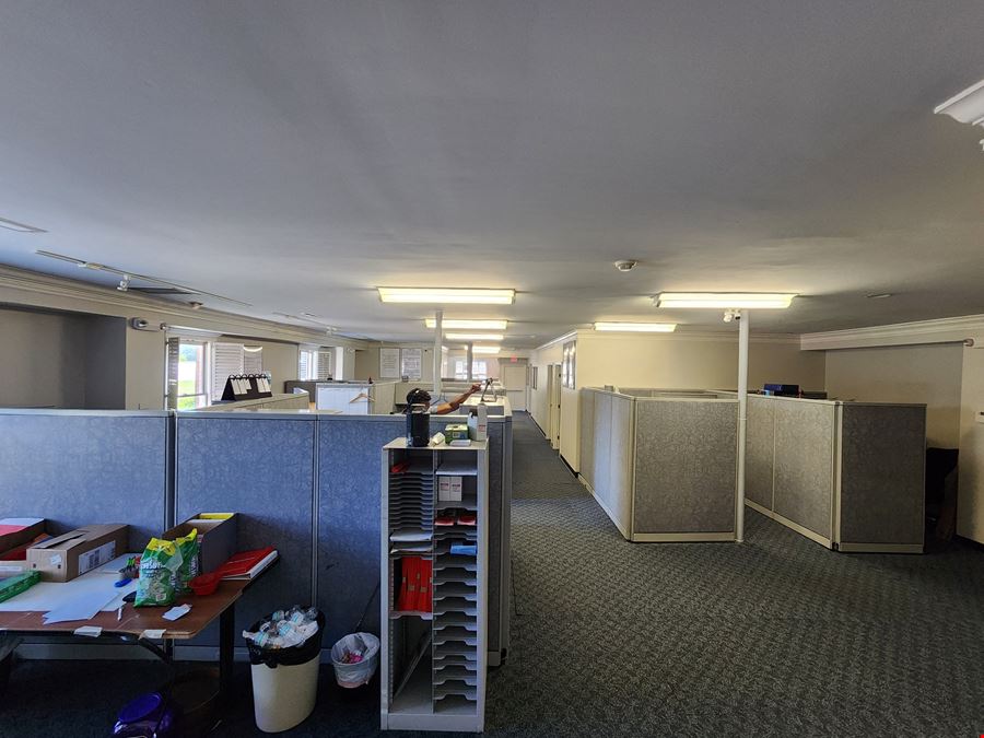 7006 Pelham Rd