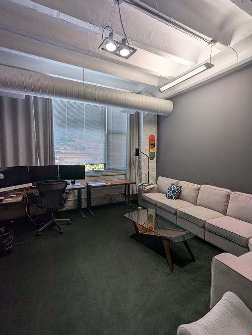 River North Executive Loft | Full Floor Opportunity