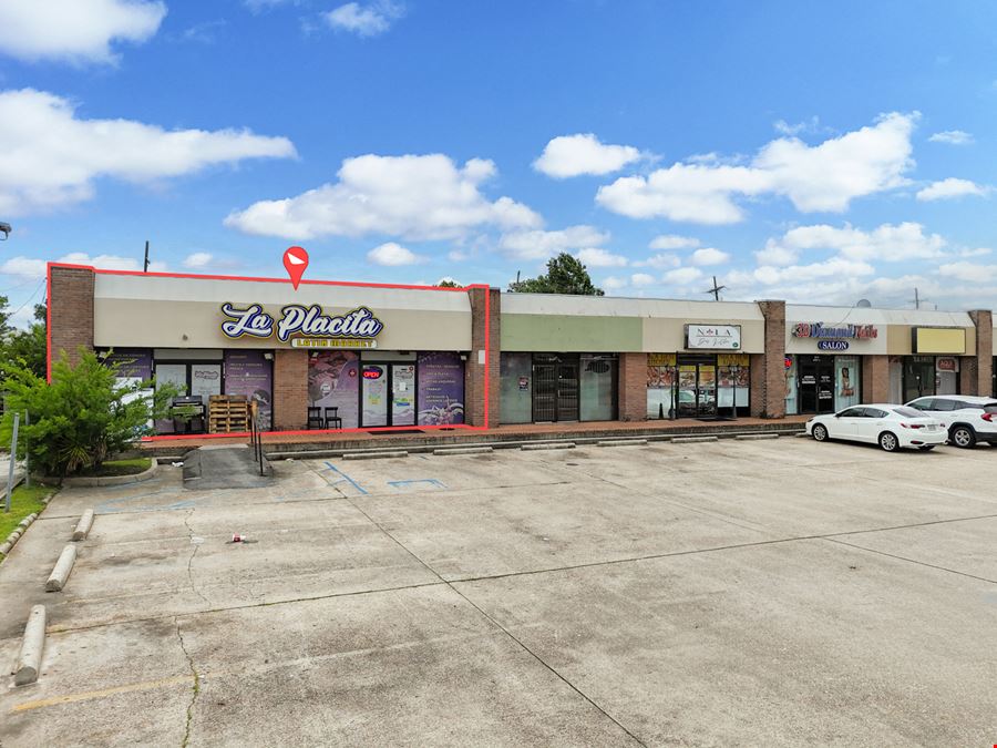 Endcap Retail Space on Williams Blvd