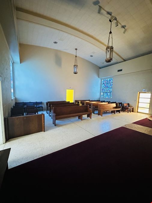 317 W Magnolia Ave