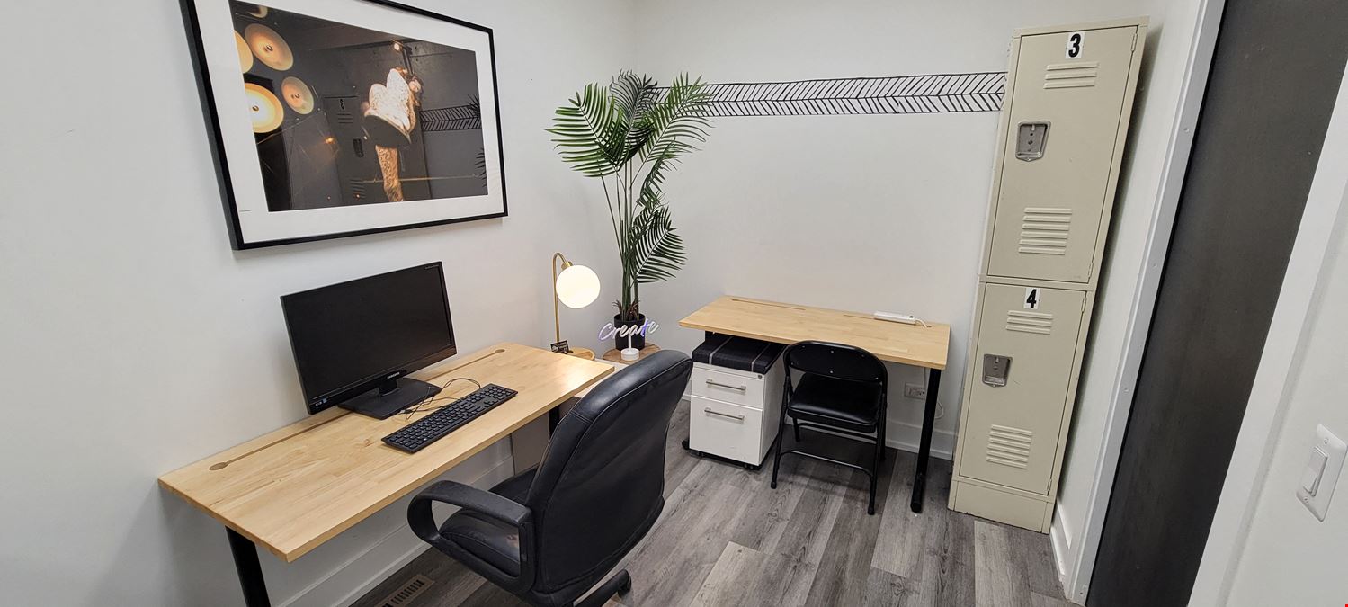 Studio 424 - 1415 North Ashland Avenue