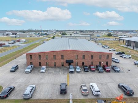 Preview of Industrial space for Rent at 1196 Petroleum Pkwy