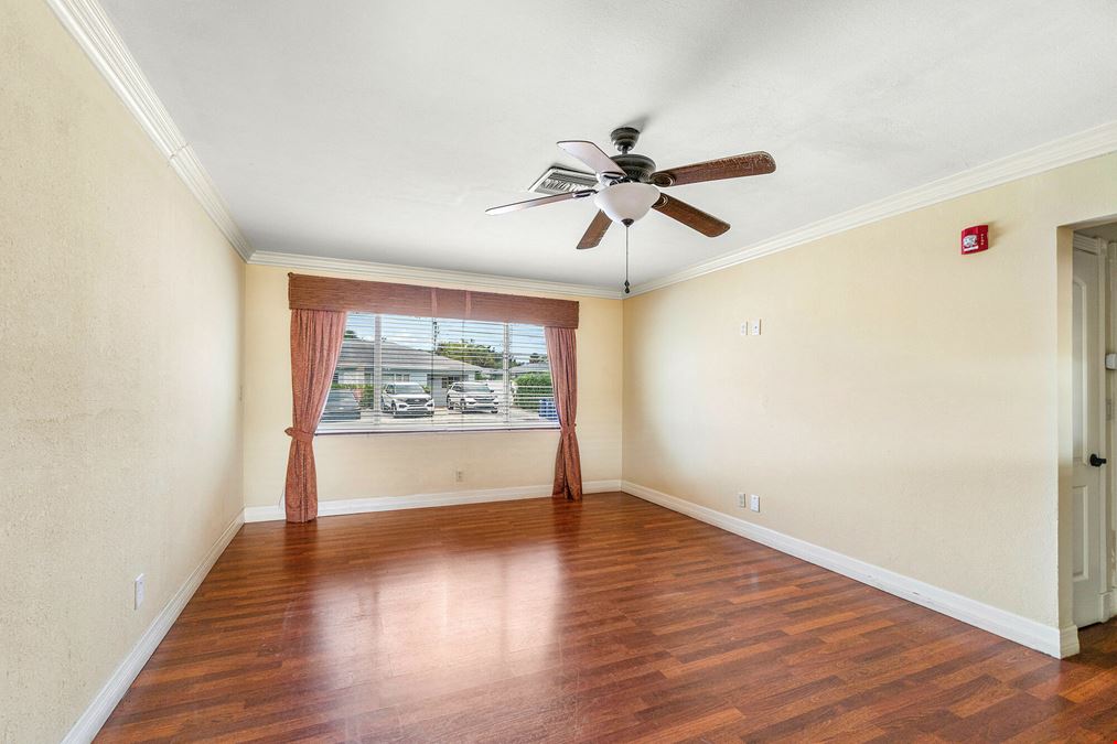 2637 West Way
