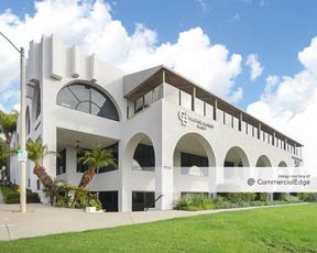 Polo Plaza