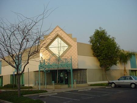 Preview of Industrial space for Rent at 2010 Iowa Ave