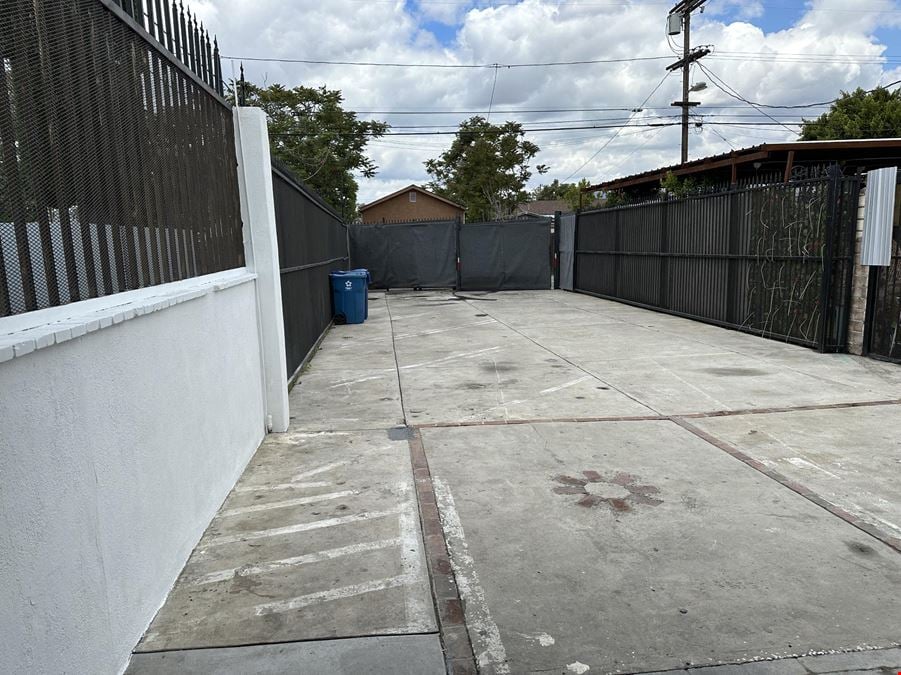 13173 Van Nuys Boulevard