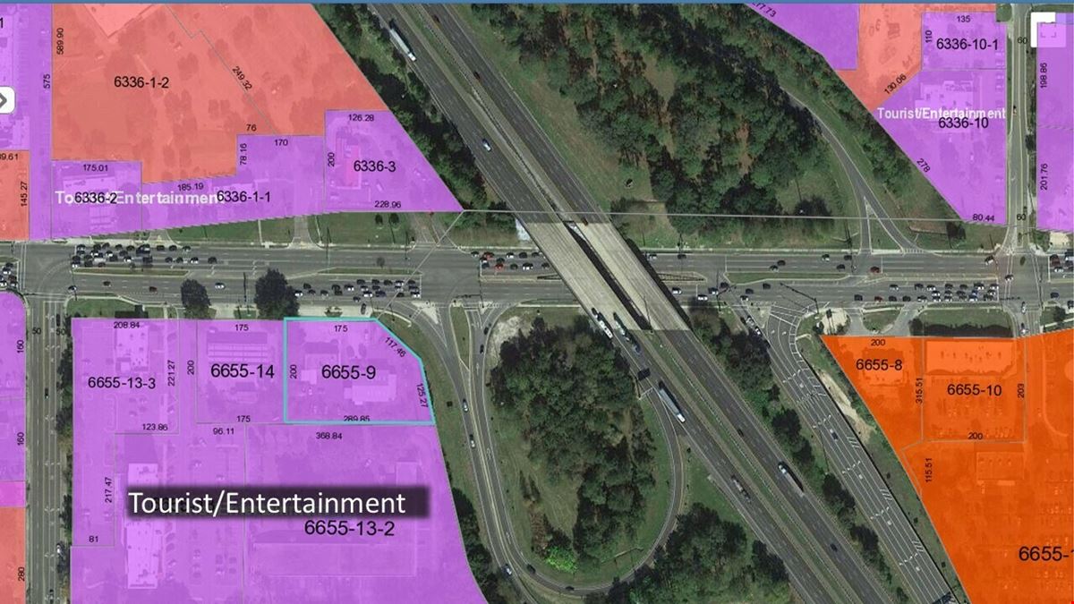 Former Convenience Store for Lease, Prime I-75 and Newberry Road Location
