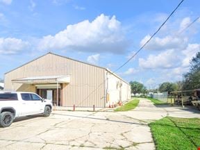 Office Warehouse with Laydown Yard and Three-Phase Power