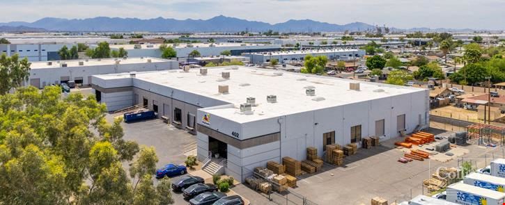 Industrial Building with Yard for Sublease in Phoenix