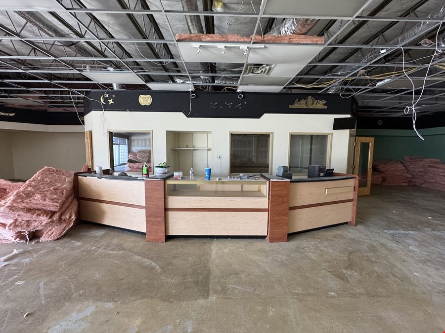 12052 Highway 17 Byp