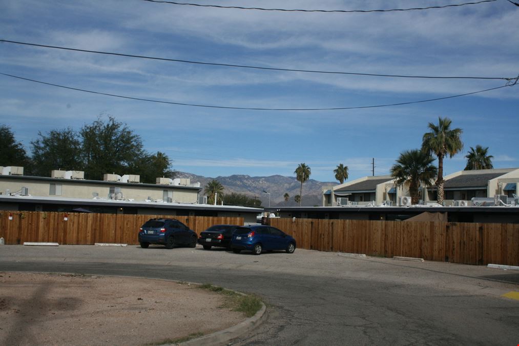 Casitas del Sol Apartments