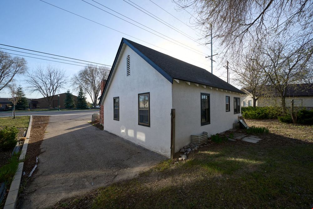 Small Commercial Building For Sale