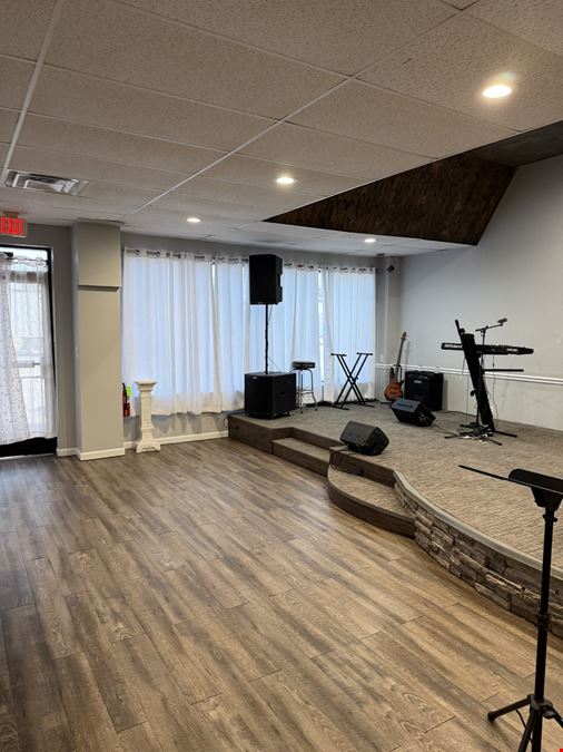 820 Providence Blvd
