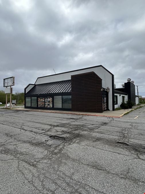 Freestanding Former Restaurant