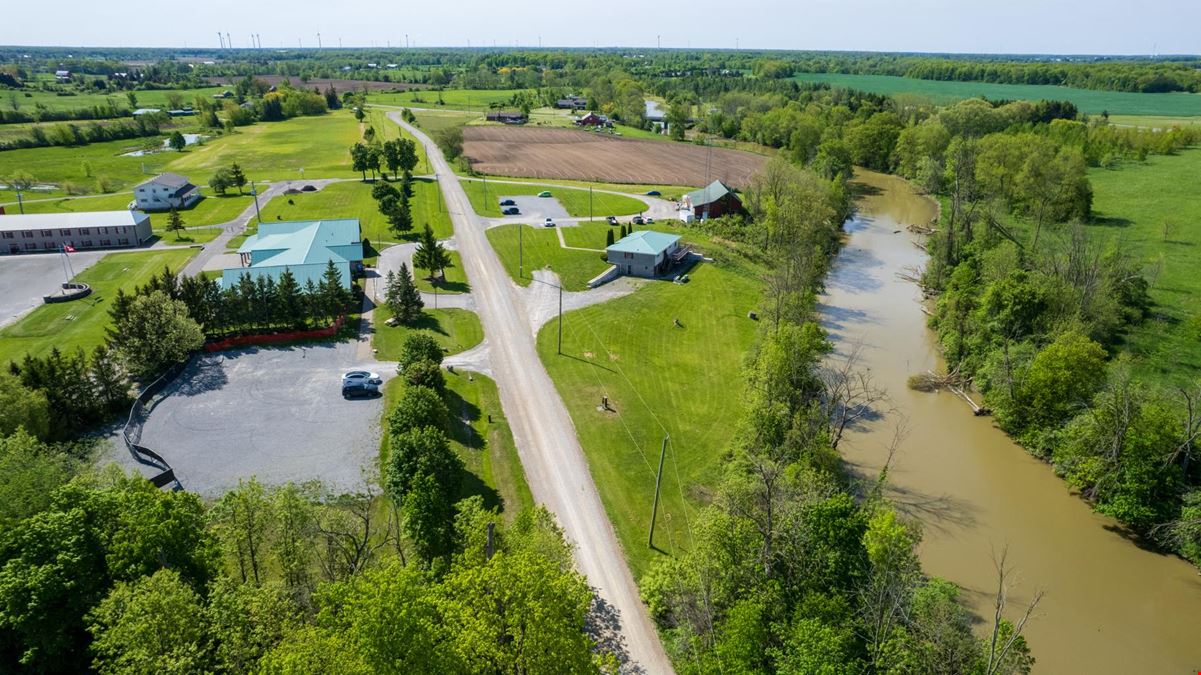 6727 & 6727 South Chippawa Road, West Lincoln