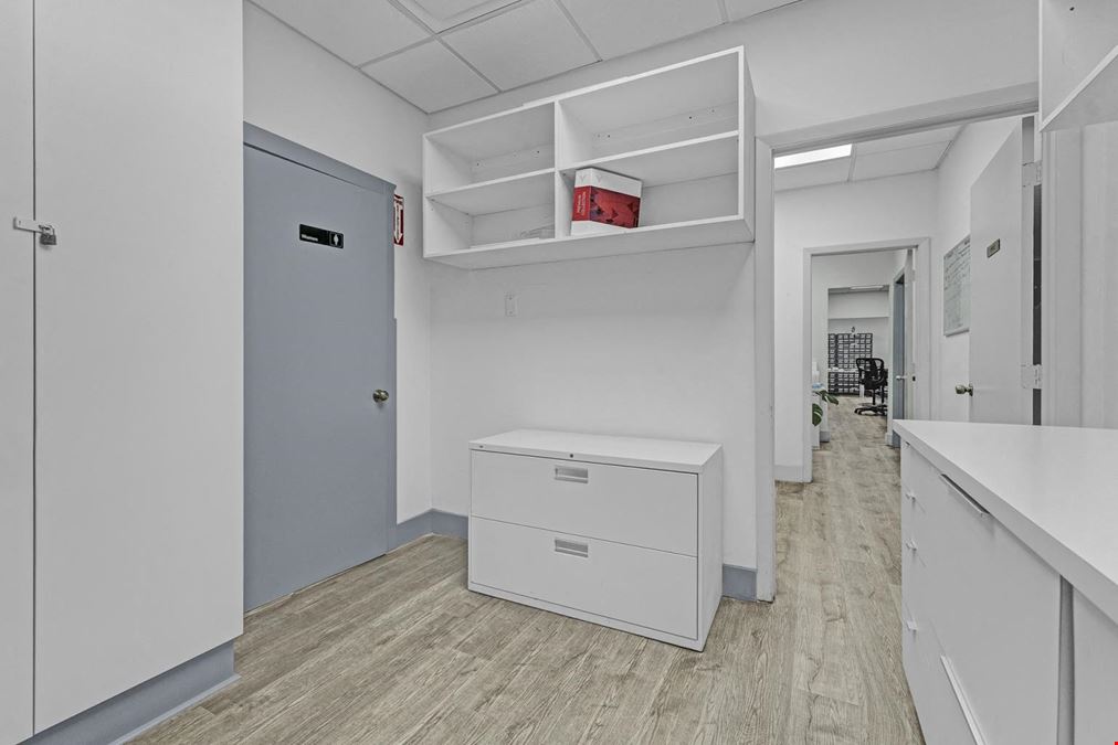 6850 NW 74th St - 13,190 Sq. Ft.