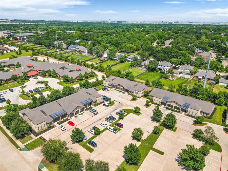 4821-4851 Merlot Ave 