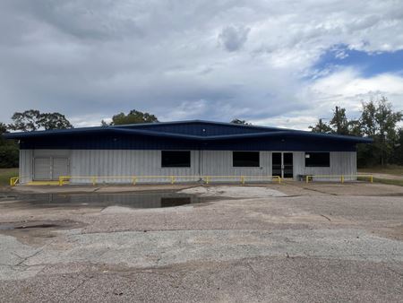 Preview of Retail space for Sale at 14042 Old Highway 59 N