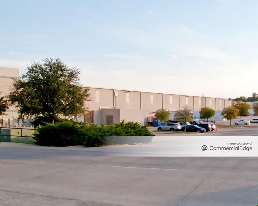 4050 & 4055 Corporate Drive