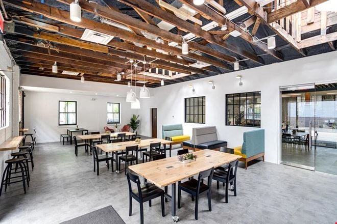 Preview of Coworking space for Rent at 215 North Payne Street