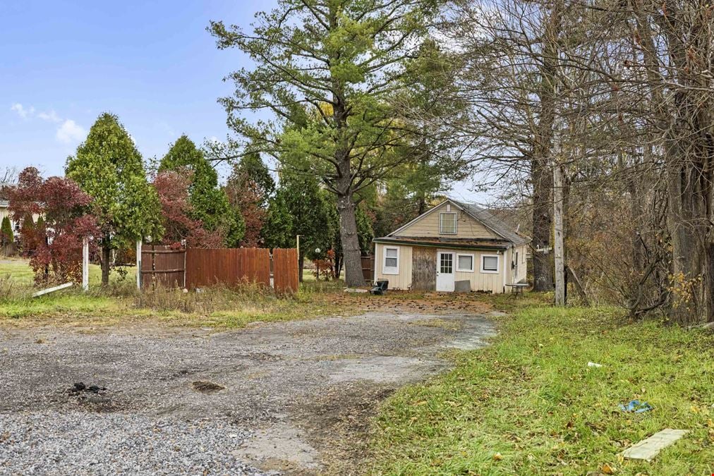 423 Broadway, Ulster Park, NY 12487