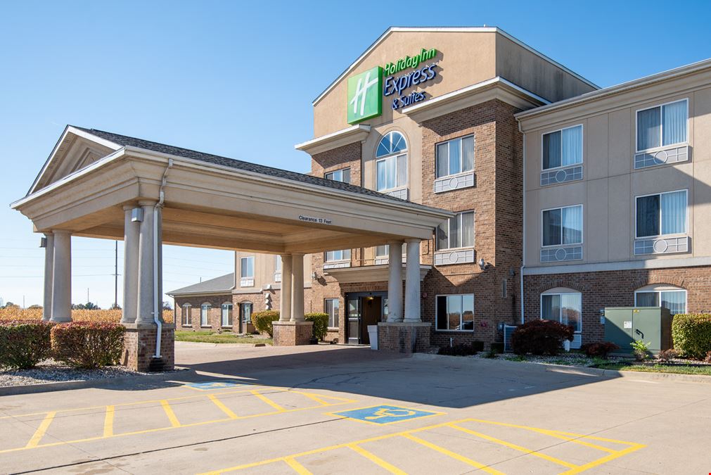 Holiday Inn Express & Suites Mattoon IL