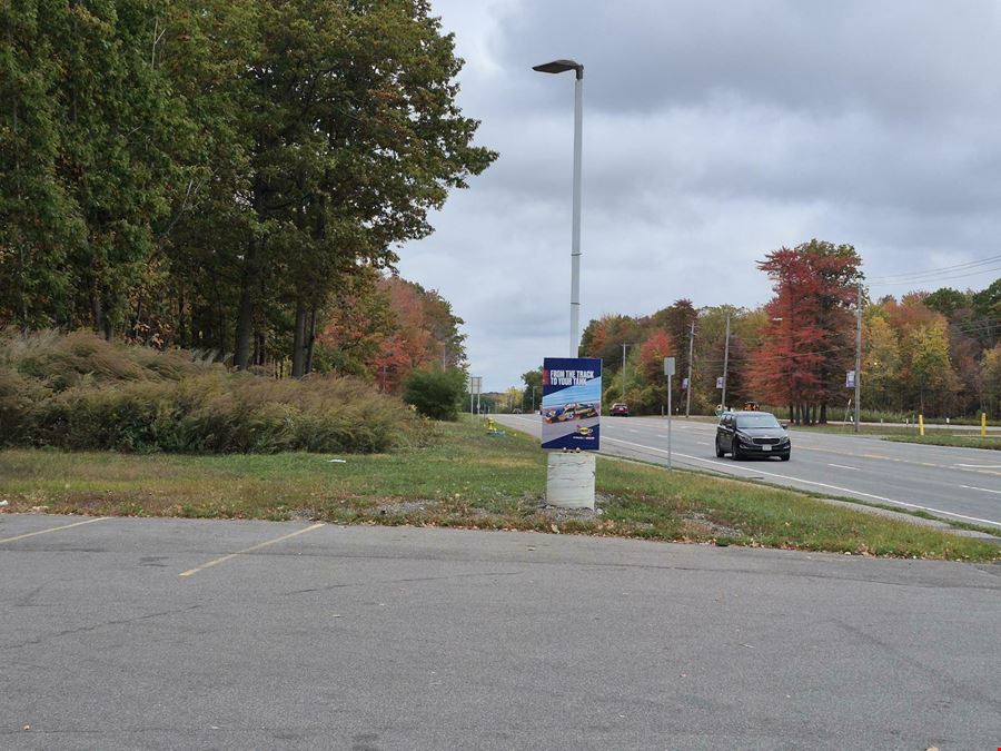 6766 Erie Rd - 1,750+/- SF Space Attached to a High Volume Gas Station & Convenience Store