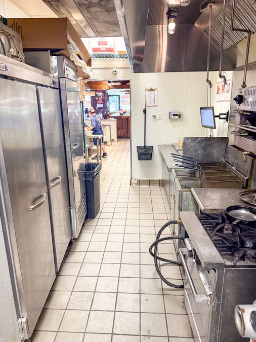 Nicholson Gateway: 2,491 SF Restaurant Sublease on LSU Campus