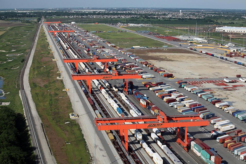 Logistics Park Kansas City Building 11