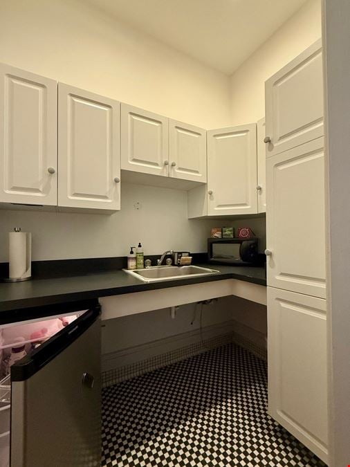 304 Market St