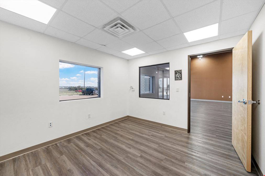 5040 S Loop 340