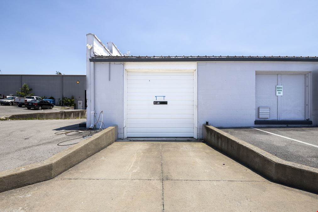 4,082 SF of Industrial Space in Lexington, KY